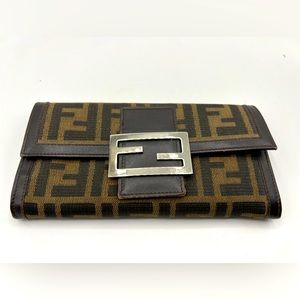 Women’s Fendi Wallet